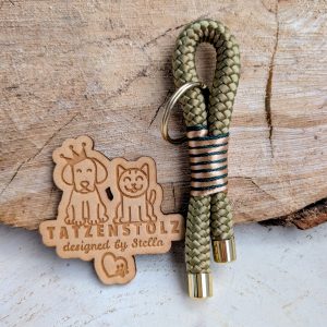 Tau-Schlüsselanhänger „Olive Gold“ – handmade & edel